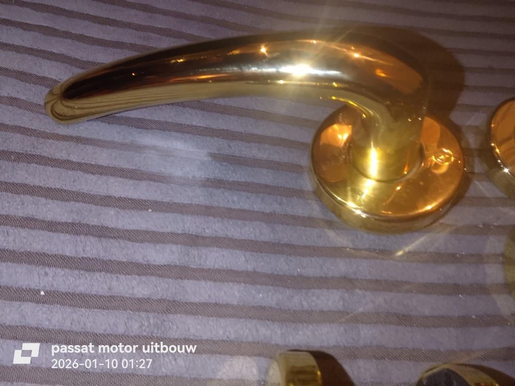 Z.g.a.n. Deurkrukken met beslag en sloten voor sanitaire rui, Ophalen of Verzenden, Zo goed als nieuw, Koper of Messing, Klink of Kruk