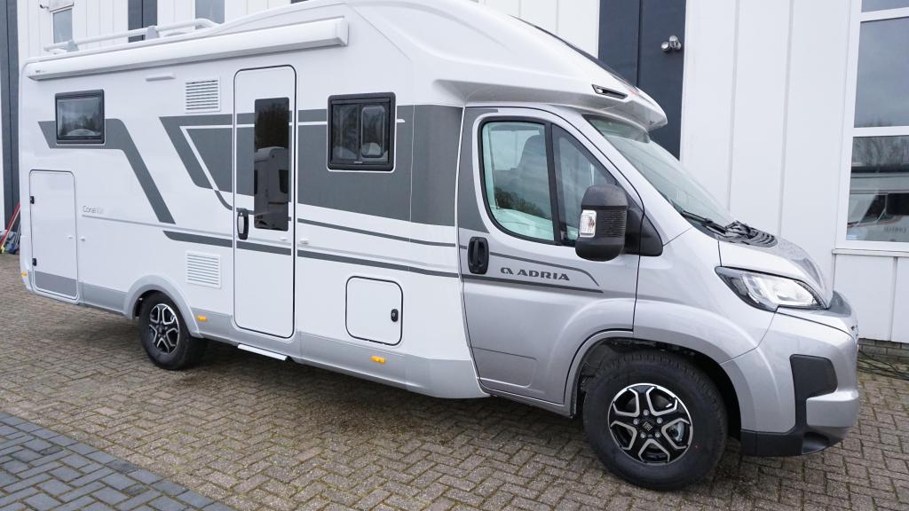 Adria Coral Plus 670 DL, Automaat, Ringverwarming, Fiat, Bedrijf