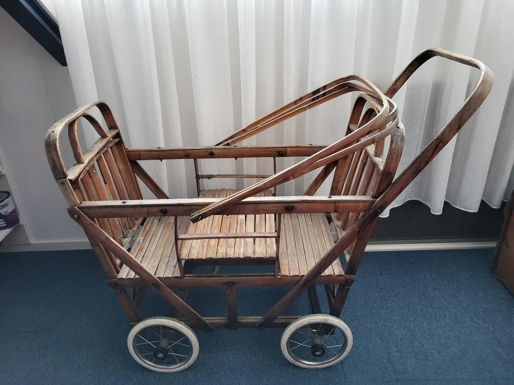 Chinese kinderwagen, Antiek en Kunst, Antiek | Speelgoed, Ophalen