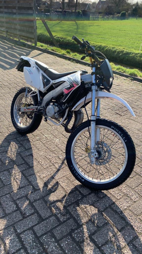 Motorhispania RYZ 2007 (WAARDEPEILING), 6 versnellingen, Gebruikt, 70 cc, Ophalen