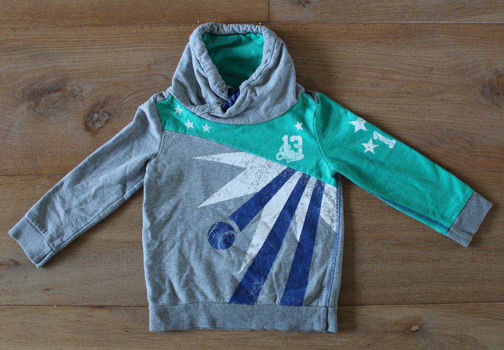 Sweater van Gsus Sindustries 98/104, Kinderen en Baby's, Kinderkleding | Maat 98, Gebruikt, Jongen, Trui of Vest, Ophalen of Verzenden