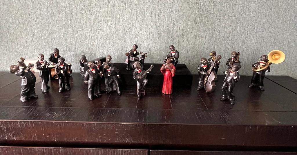 Uitgebreide 15-delige verzameling beeldjes “All that Jazz”., Ophalen of Verzenden, Zo goed als nieuw, Mens