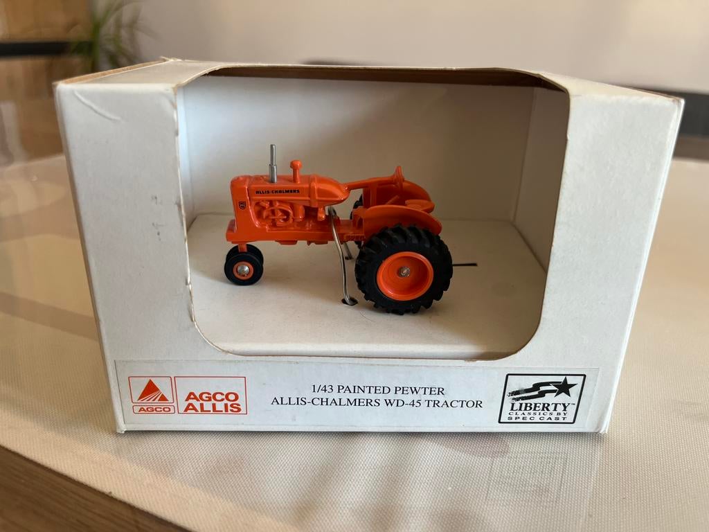 Allis Chalmers WD-45 trekker Spec Cast Agco Allis, Ophalen of Verzenden, Zo goed als nieuw, Tractor of Landbouw, Universal Hobbies