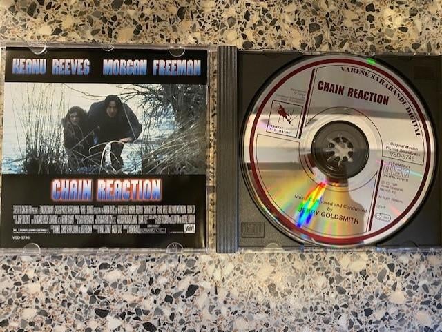 Chain Reaction, Ophalen of Verzenden, Zo goed als nieuw