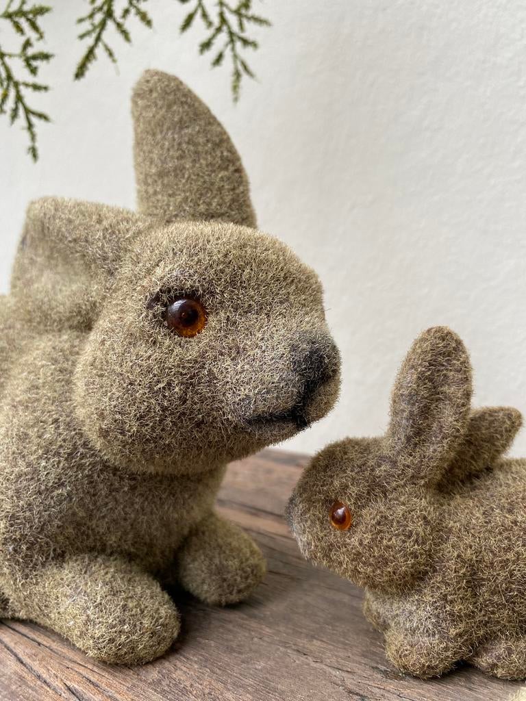 Paashaasjes/Konijntjes Flock - 3 stuks!, Diversen, Pasen, Ophalen of Verzenden, Zo goed als nieuw