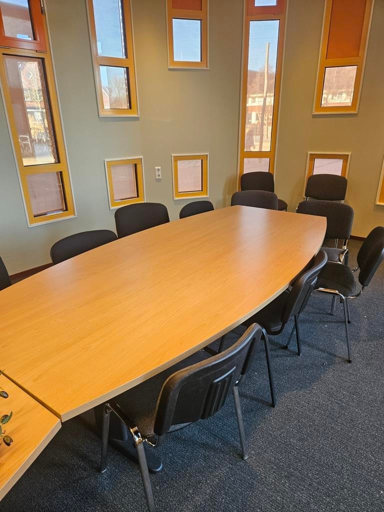 Grote vergadertafel, Overige houtsoorten, Gebruikt, 100 tot 150 cm, 200 cm of meer