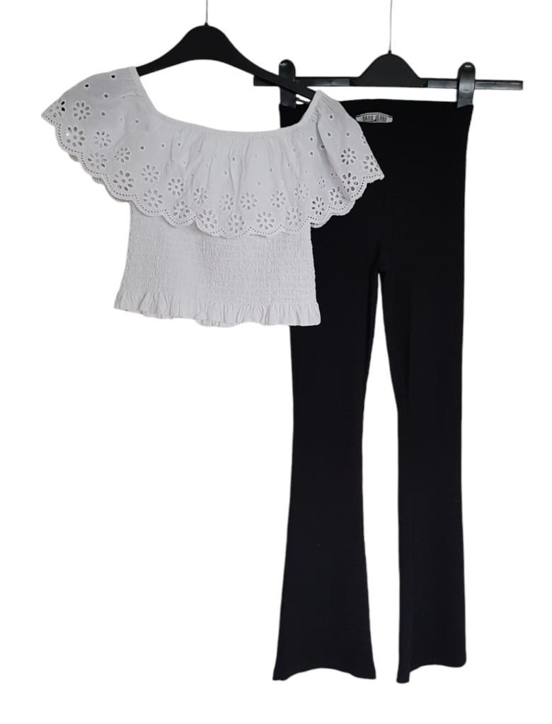 Mooie zwarte CARS flare rib pant maat 12/152., Broek, Zo goed als nieuw, Cars Jeans, Verzenden