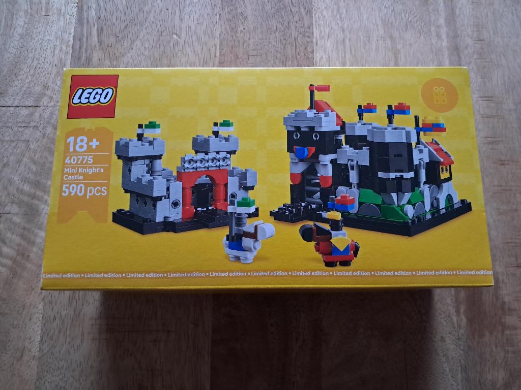 Lego 40775 - Mini Knight's Castle, Nieuw, Ophalen of Verzenden, Castle, Complete set