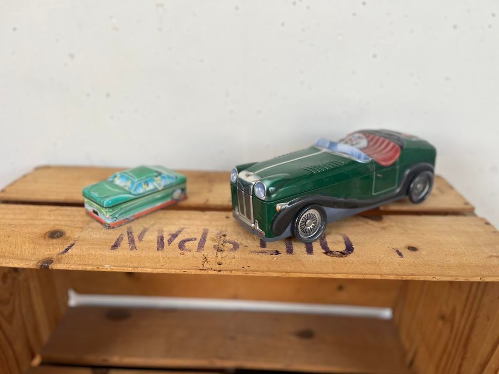 Twee blikken trommels, Ophalen of Verzenden, Gebruikt, Overige