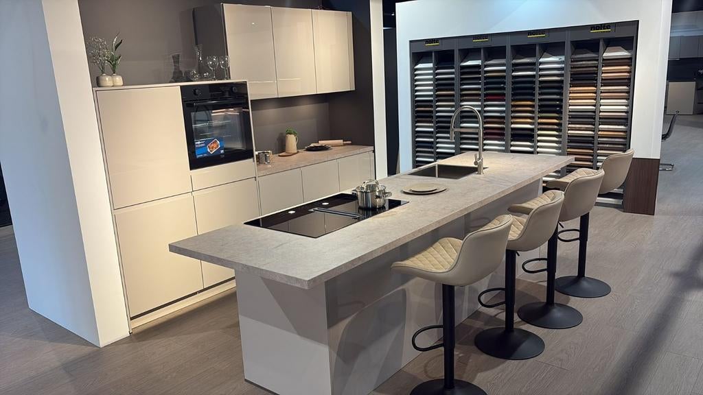 Nolte showroom keuken met eiland, Ophalen of Verzenden