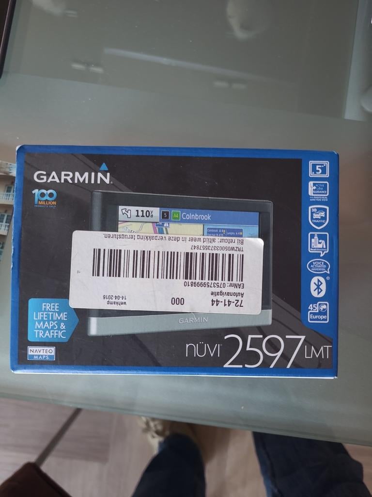 Garmin nüvi 2597LMT GPS Navigatiesysteem Europa 45, Auto diversen, Ophalen of Verzenden, Zo goed als nieuw