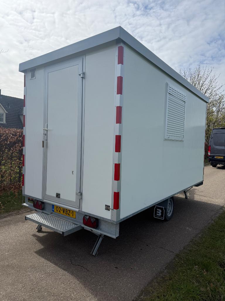 Brouwer snelverkeer Schaftwagen z.g.a.n, Schaftkeet,keet, Doe-het-zelf en Verbouw, Bouwketen en Schaftketen, Ophalen, Zo goed als nieuw