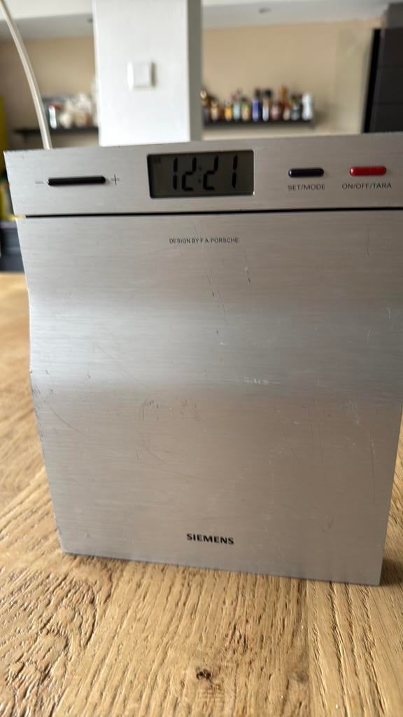 Siemens keukenweegschaal, design by F.A. Porsche, Witgoed en Apparatuur, Weegschalen, Keukenweegschaal, Ophalen of Verzenden, Digitaal