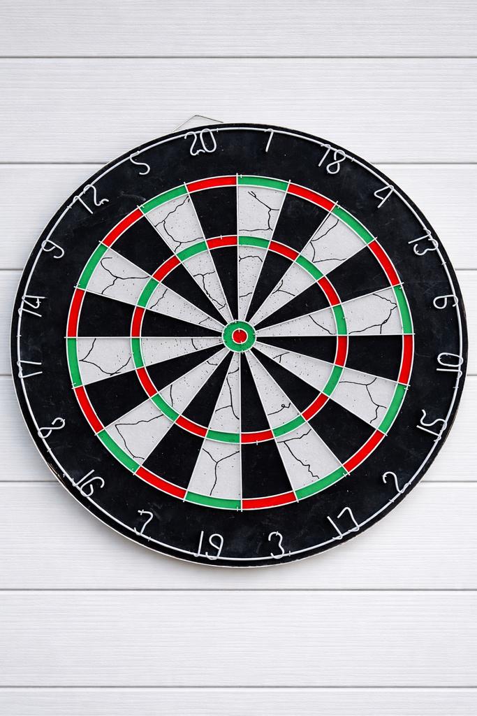 Dartbord, paar keer gebruikt, Ophalen, Zo goed als nieuw