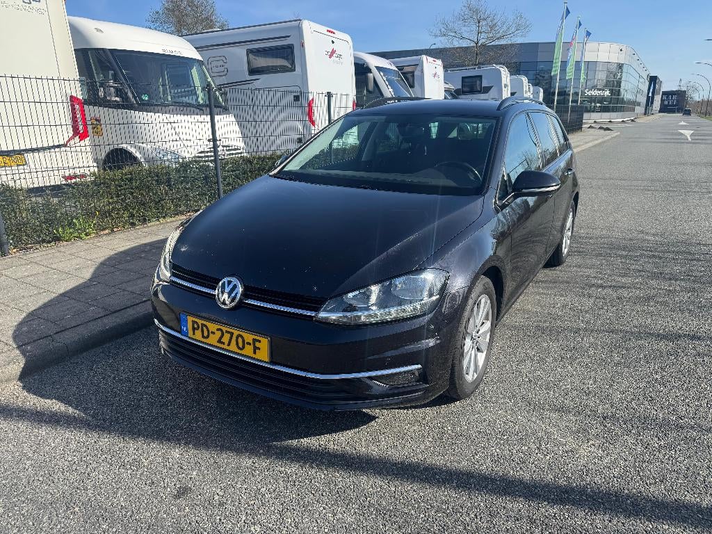 Volkswagen Golf Variant 1.6 TDI - Goed onderhouden!, Voorwielaandrijving, Stof, 4 cilinders, Zwart