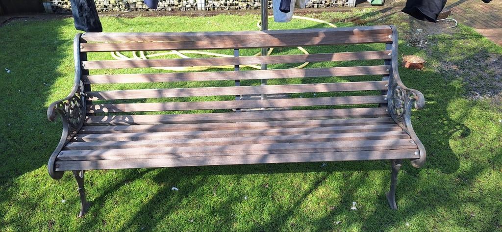 Gietijzeren Tuinbank met Hardhouten Latten (3 cm dik), Ophalen, Zo goed als nieuw, Hout