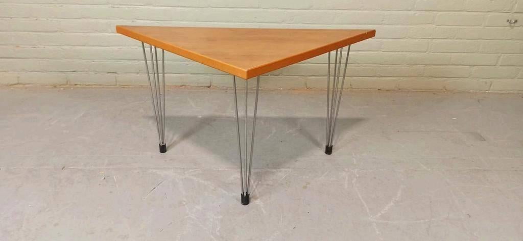 Vintage Pin Age hairpin driehoek Deens design bijzettafel, Ophalen, Tweedehands, Tweedehands, Tweedehands