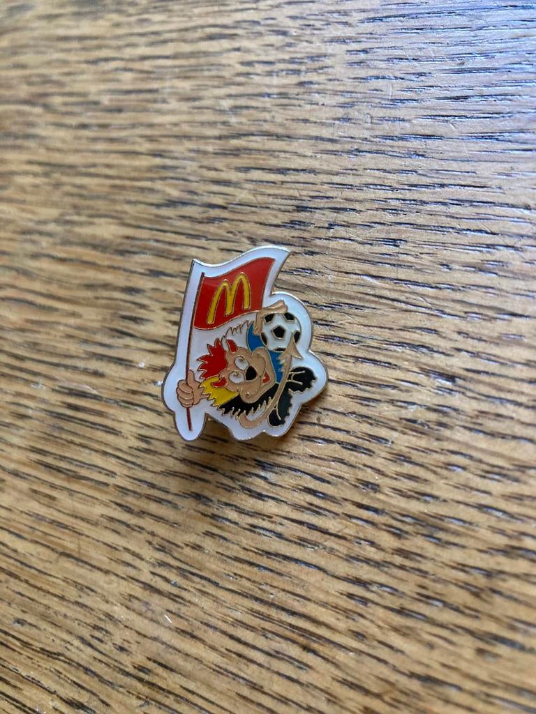 Pin mc donalds, Ophalen of Verzenden, Zo goed als nieuw