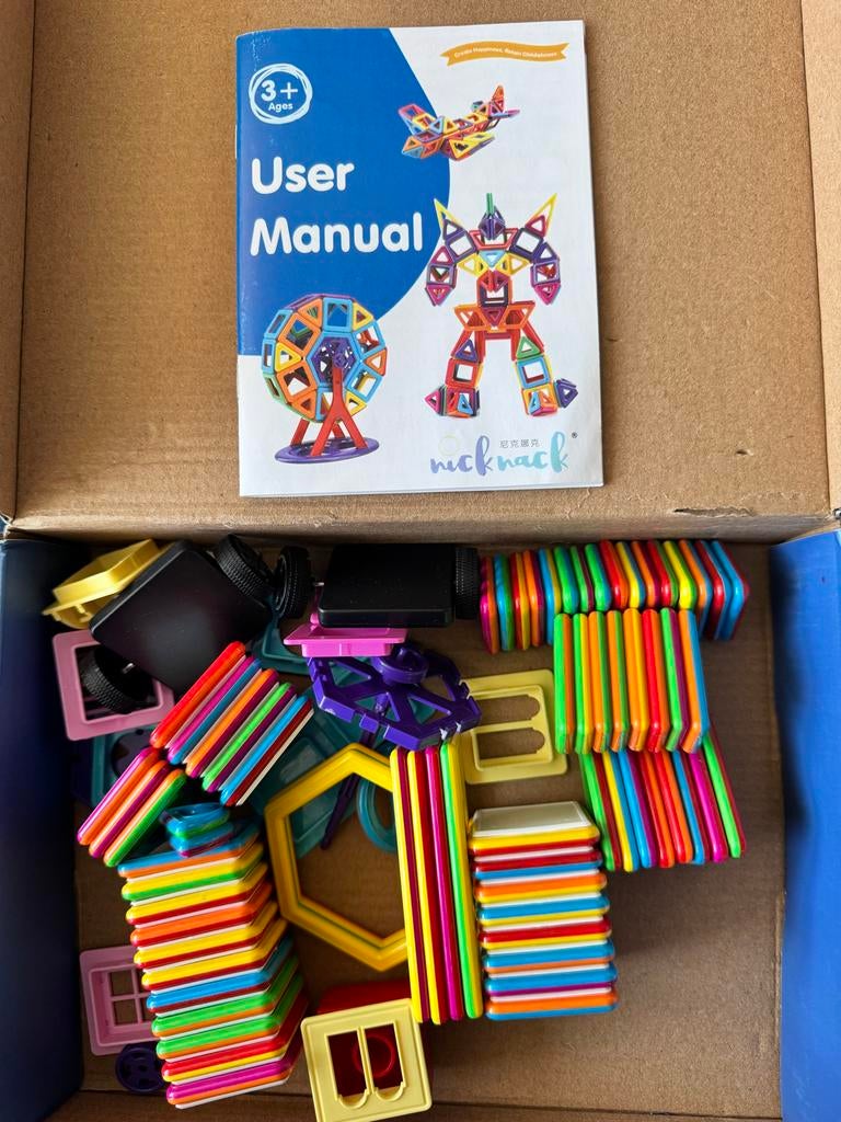 Beicarin Magnetische bouwstenen, 204 stuks, magnetisch educatief speelgoed, magneetblokken, stapelbare speelgoedset voor kinderen en volwassenen, niet-giftig bouwspeelgoed, 3D-puzzel met opbergtas