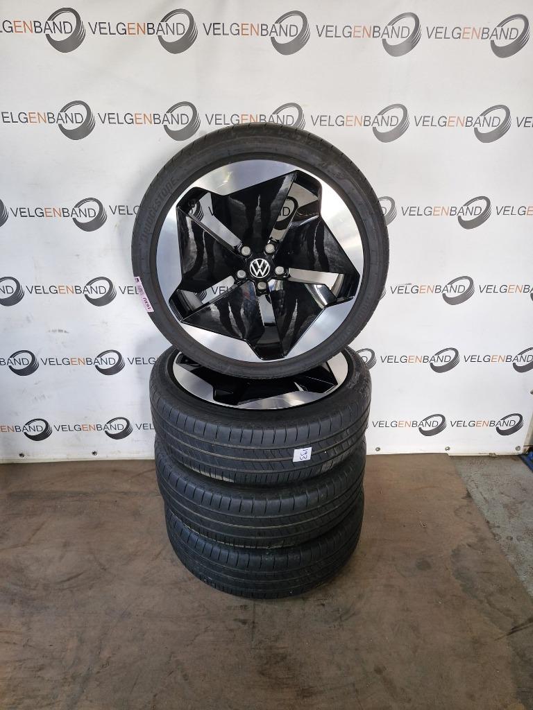 Zomerset VW ID3 Sanya 215 45 20 Sanya 5x112 57,1 20'', Banden en Velgen, Personenwagen, 20 inch, Gebruikt