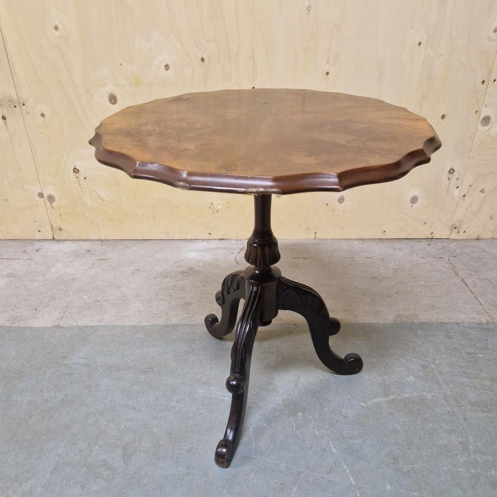 Vintage wijntafel klassieke notenhouten bijzettafel loui, Ophalen of Verzenden