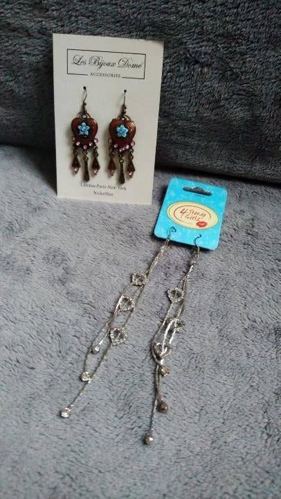 Uiterlijk: 2x lange oorbellen, Ophalen of Verzenden, Nieuw, Overige materialen