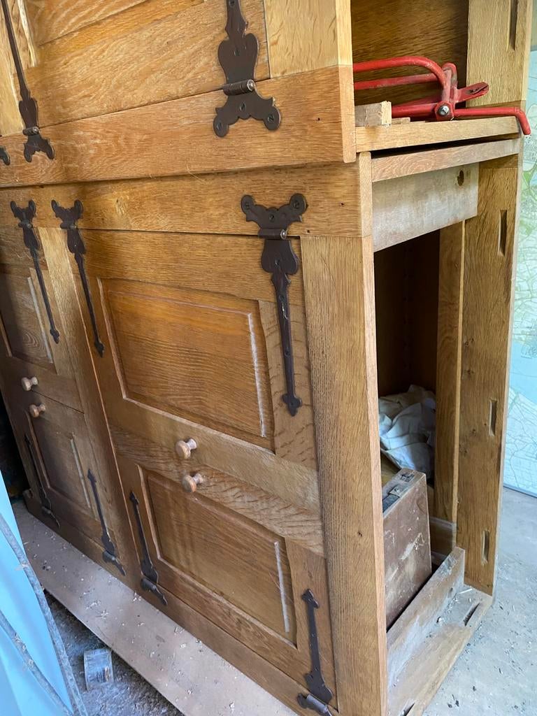 Eiken dressoirkast ., Ophalen