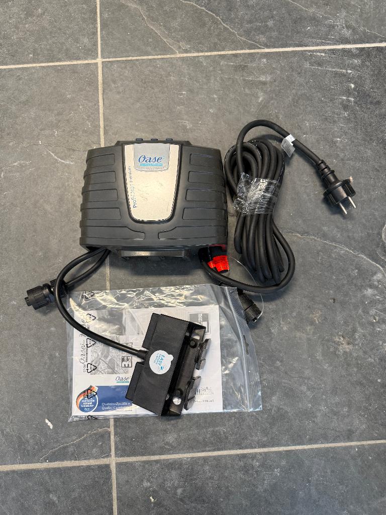 OASE PROFICLEAR PREMIUM EGC, Ophalen, Nieuw, Vijverstofzuiger