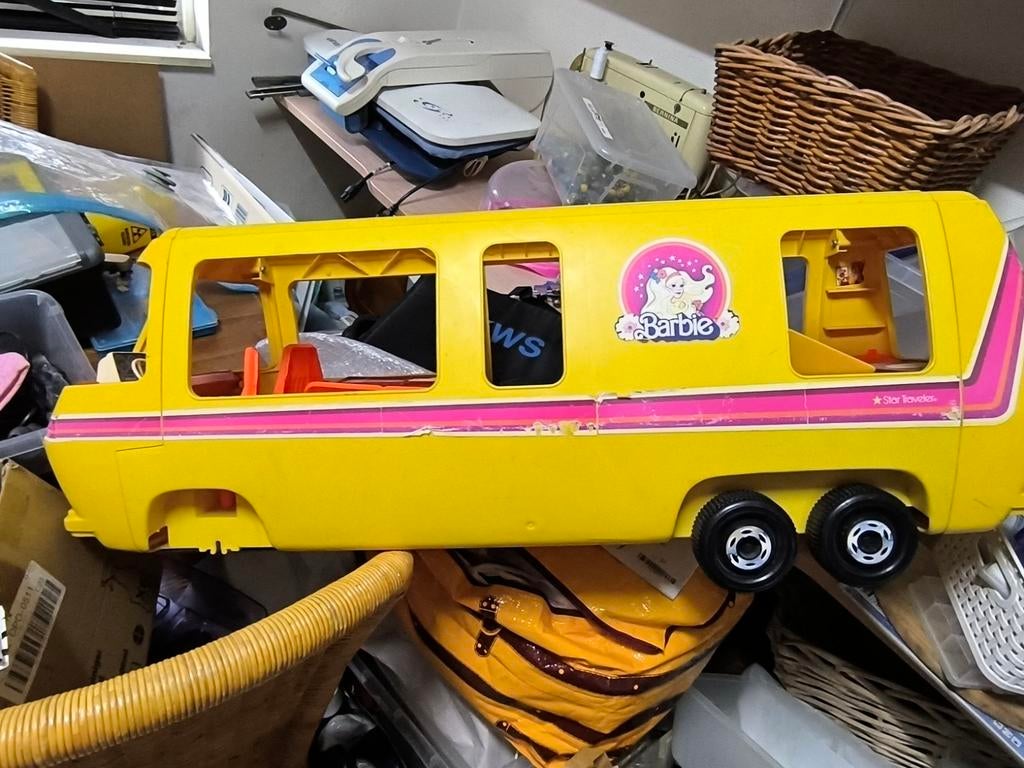 Barbie bus, Ophalen