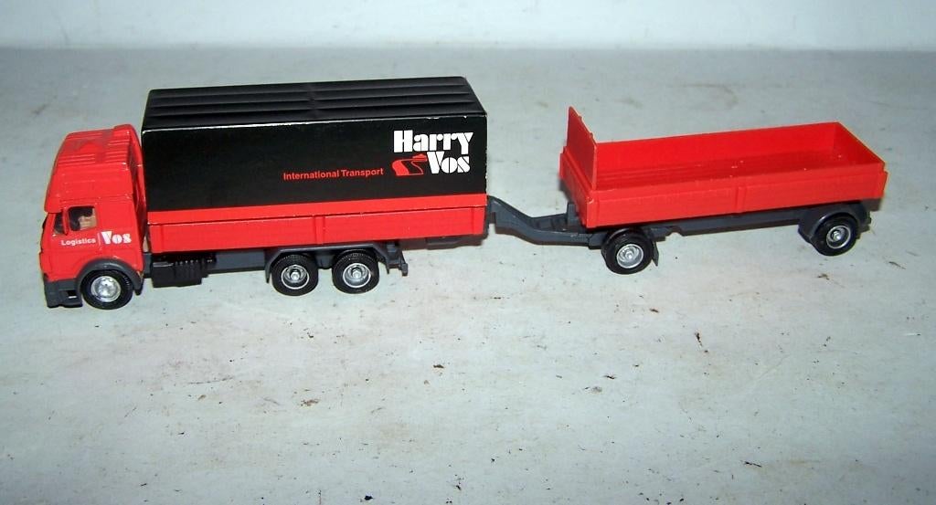 Harry Vos Mercedes truck met trailer. Nwst., Ophalen of Verzenden, Nieuw, Bus of Vrachtwagen