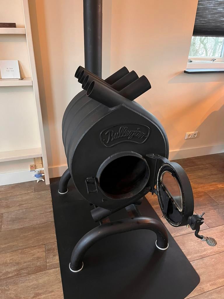 Bullerjan 01 houtkachel met onderstel, Ophalen, Houtkachel, Zo goed als nieuw, Vrijstaand