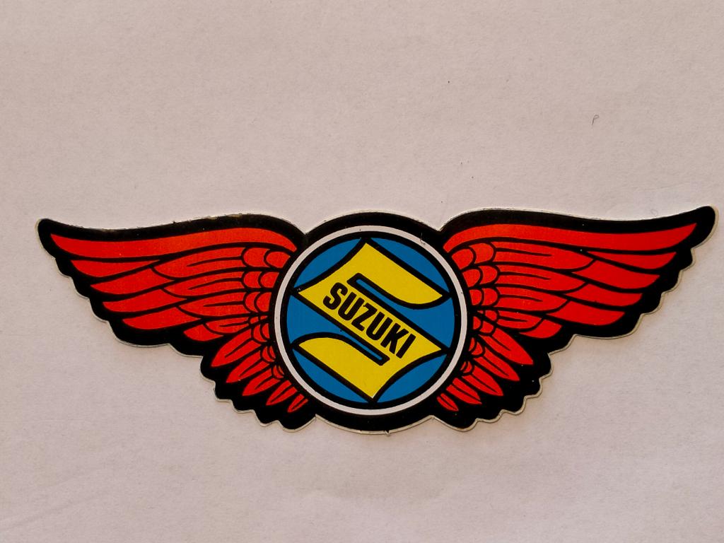 Suzuki motor auto motoren logo sticker vleugels wings, Ophalen of Verzenden, Gebruikt, Overige typen