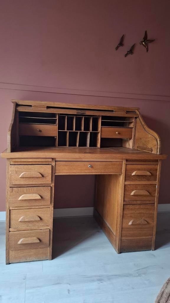 Oud tof bureau, Ophalen