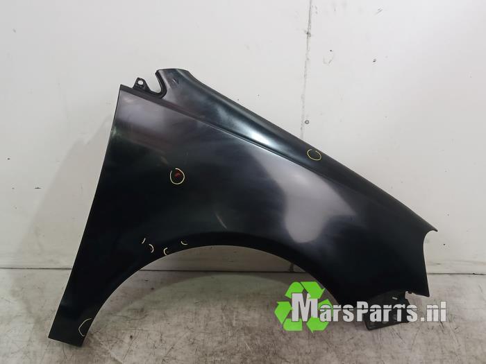 Scherm rechts-voor van een Volkswagen Polo, Gebruikt, -, Volkswagen, -