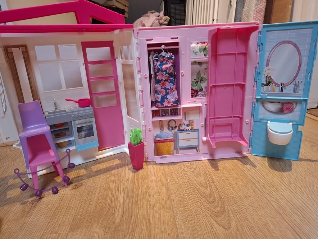 Barbie huis met toebehoren, Ophalen, Toebehoren