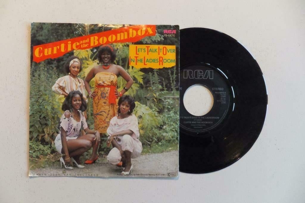 Curtie The Boombox single Let's talk it over ladies-room TOP, 7 inch, Single, Ophalen of Verzenden, Zo goed als nieuw
