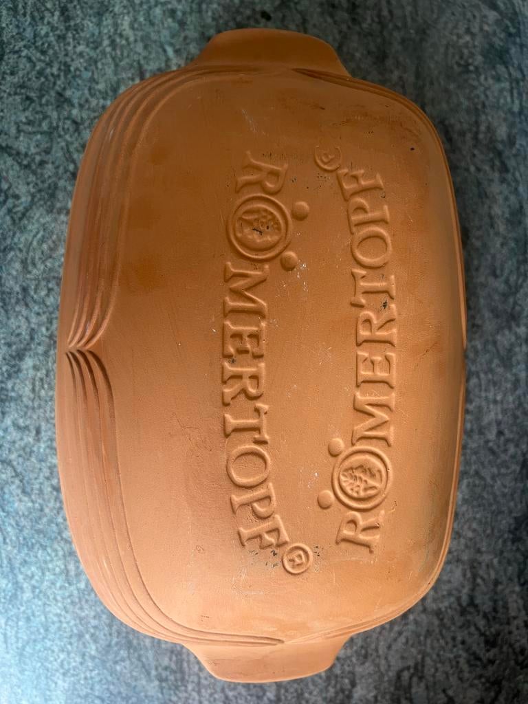 Römertopf terracotta ovenschaal met deksel, Overige typen, Ophalen of Verzenden, Zo goed als nieuw, Steen/keramiek