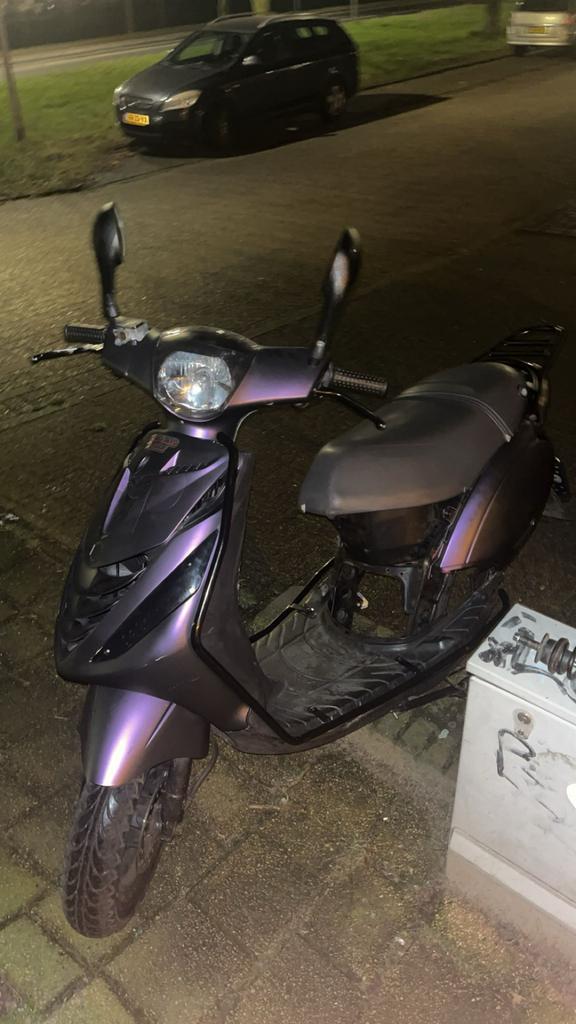 4t brommer met papieren en 180cc kabelboom, Ophalen, Gebruikt, Overige typen, Overige merken