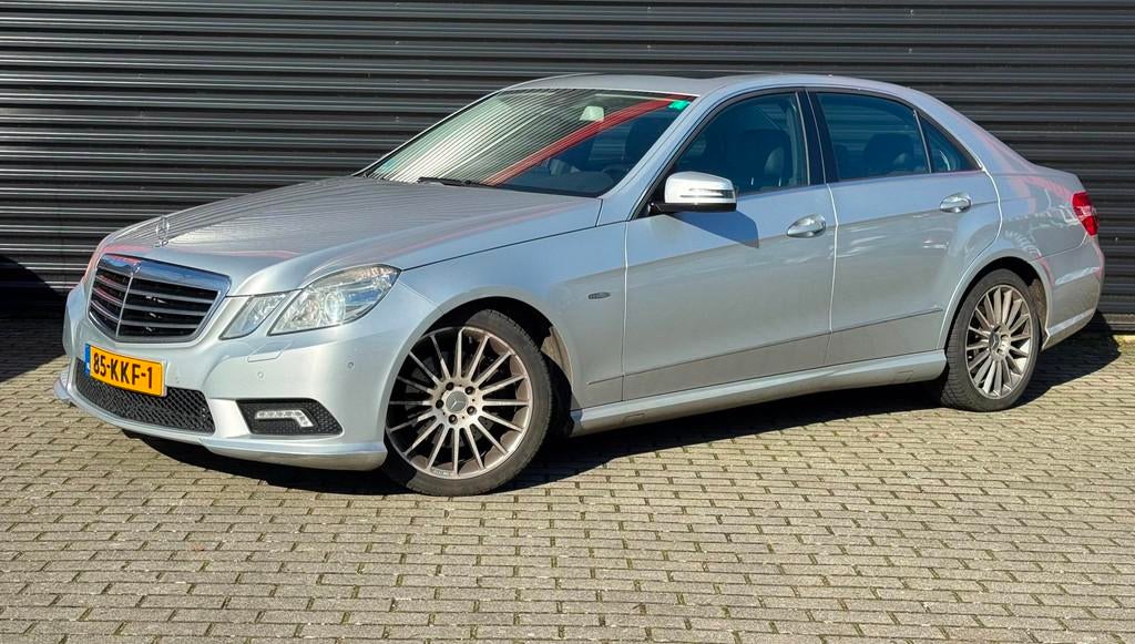 Mercedes-Benz E-klasse 350 CDI Avantgarde | Pano | Leer | Na, Automaat, Euro 5, Achterwielaandrijving, Zwart