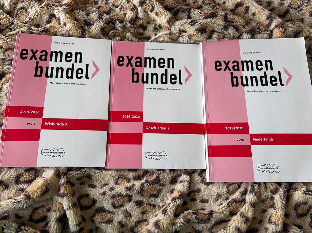 Examenbundel VWO 2019/2020: Wiskunde A, Geschiedenis, Nederl, Boeken, Schoolboeken, Ophalen of Verzenden, Nieuw, VWO, Nederlands