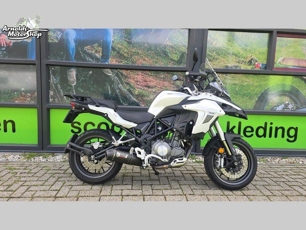 BENELLI TRK 502 (bj 2022) 12,074 km, 2 cilinders, 499 cc, Bedrijf, Onbekend