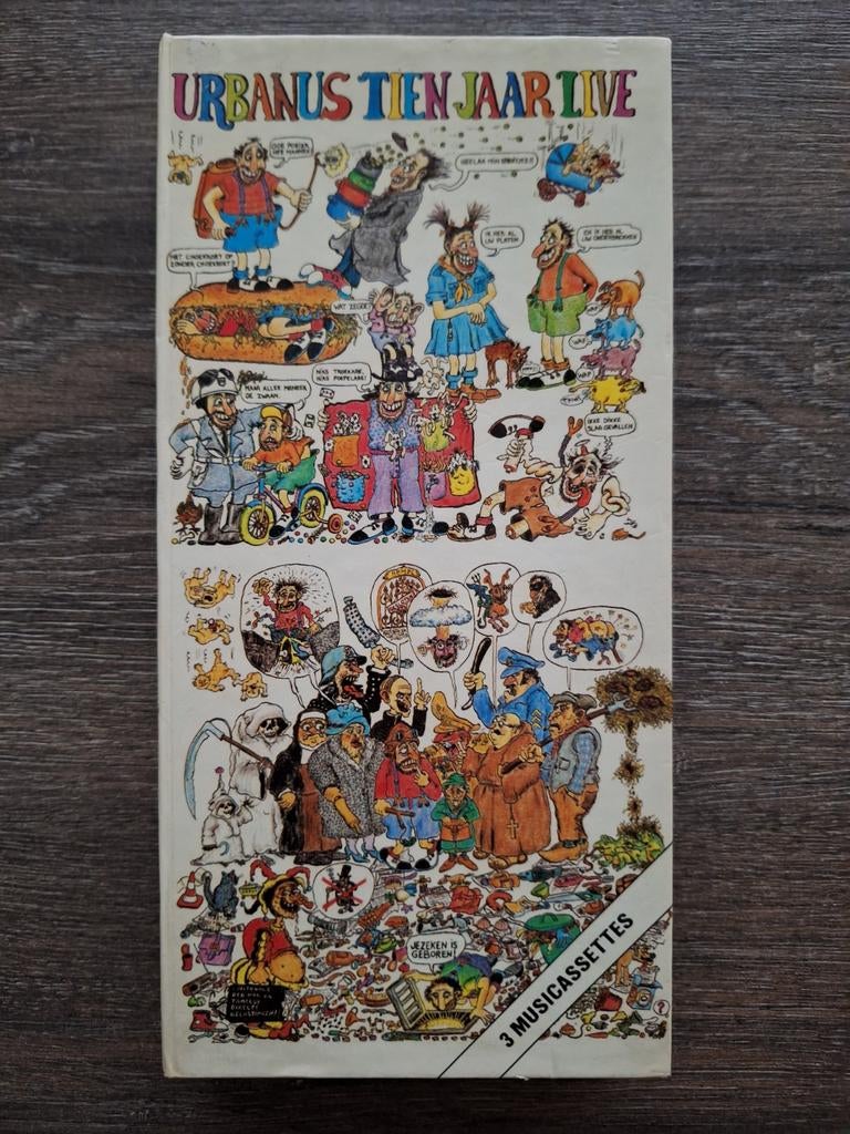 Urbanus tien jaar live, 3 x cassette box uit 1983, Gebruikt, 2 t/m 25 bandjes, Ophalen of Verzenden, Origineel