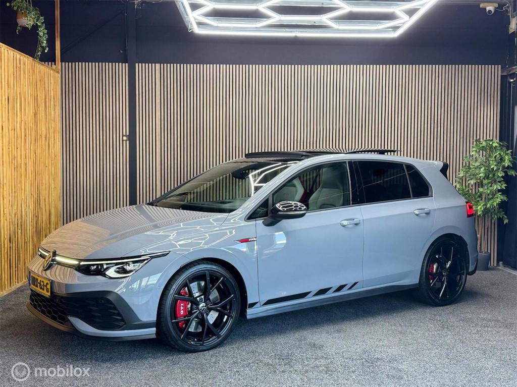 Volkswagen Golf 2.0 GTI Clubsport|Pano|Matrix|Cam|Acc|Dcc|19, Gebruikt, Euro 6, 4 cilinders, 1984 cc