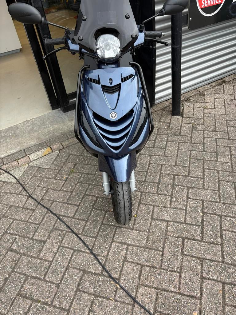 Piaggio Zip SP 2025 - Zo goed als nieuw, slechts 711 km!, Fietsen en Brommers, Scooters | Piaggio, Ophalen, Zo goed als nieuw