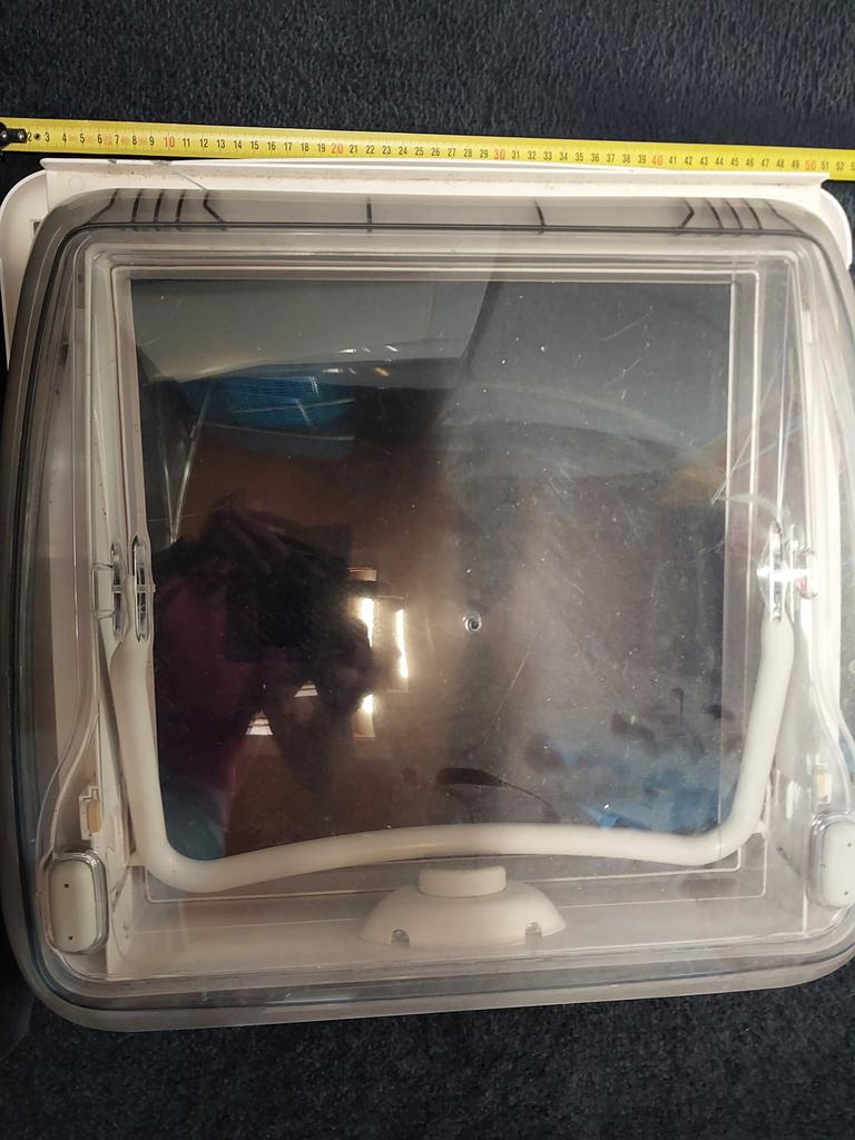 Dakluik caravan, Ophalen, Zo goed als nieuw