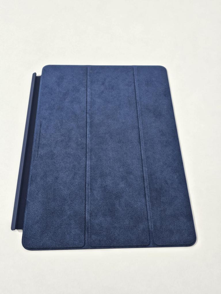 Apple Smart Cover - Deep Navy - iPad 10.2 / Air 3 / Pro 10.5, Apple Distribution International, Contactus.ie@euro.apple.com, Hollyhill Industrial Estate 23, YK84 Cor, Ierland