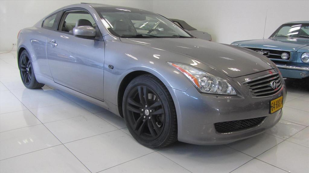 Infiniti G Coupé AUTOMAAt V6 leer achteruit Camera zeer lux, Auto's, Infiniti, Automaat, 450 kg, Gebruikt, 750 kg