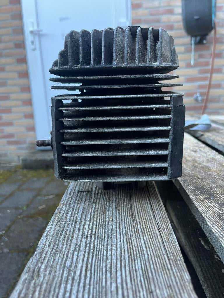 125cc  cilinder, Ophalen of Verzenden