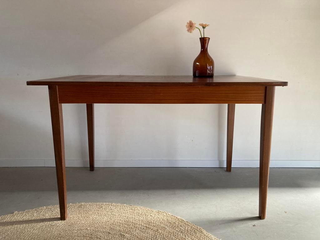 Midcentury vintage teak eettafel uitschuifbaar, Huis en Inrichting, Ophalen, Gebruikt, Teakhout, 50 tot 100 cm