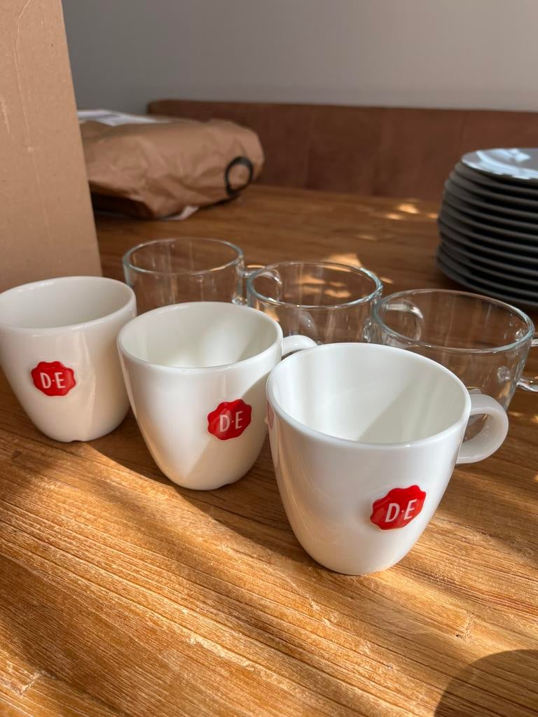Set Douwe Egberts mokken/glazen, Glas of Glazen, Ophalen of Verzenden, Overige stijlen, Glas